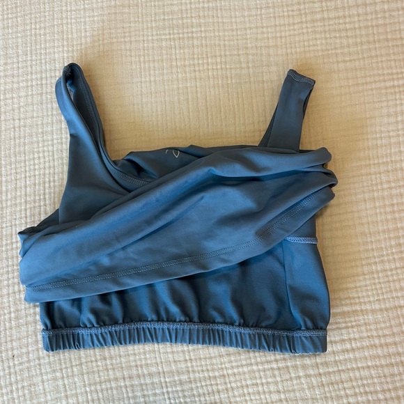 Beyond Yoga Keep it Simple Cropped Tank - Picture 2 of 5